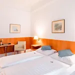 Hotel Markgraf 3*