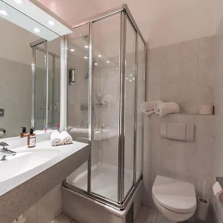 Hotel Markgraf 3*